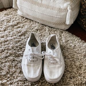 White vans- women’s 9.5 men’s 8